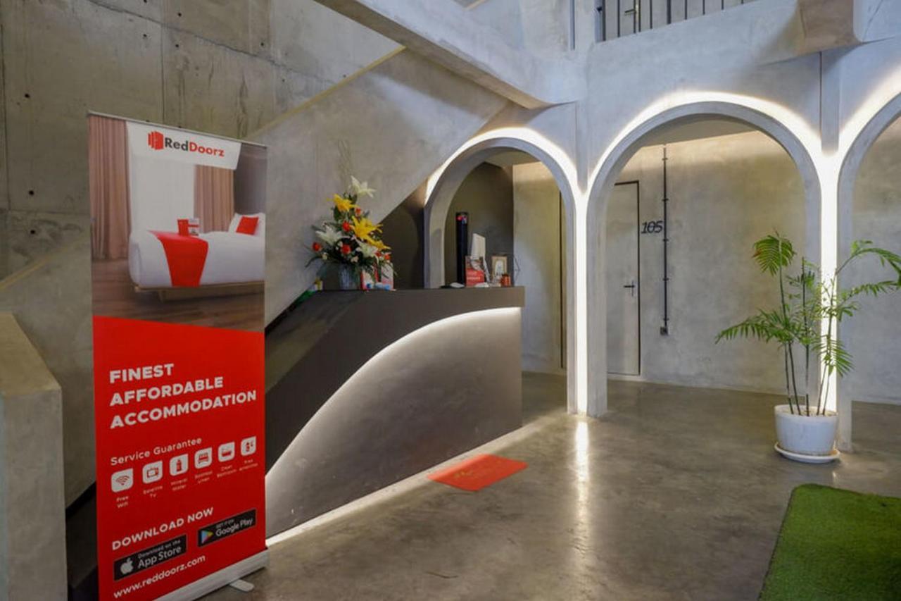 Reddoorz Plus Near Kawasan Sam Poo Kong Σεμαράνγκ Εξωτερικό φωτογραφία