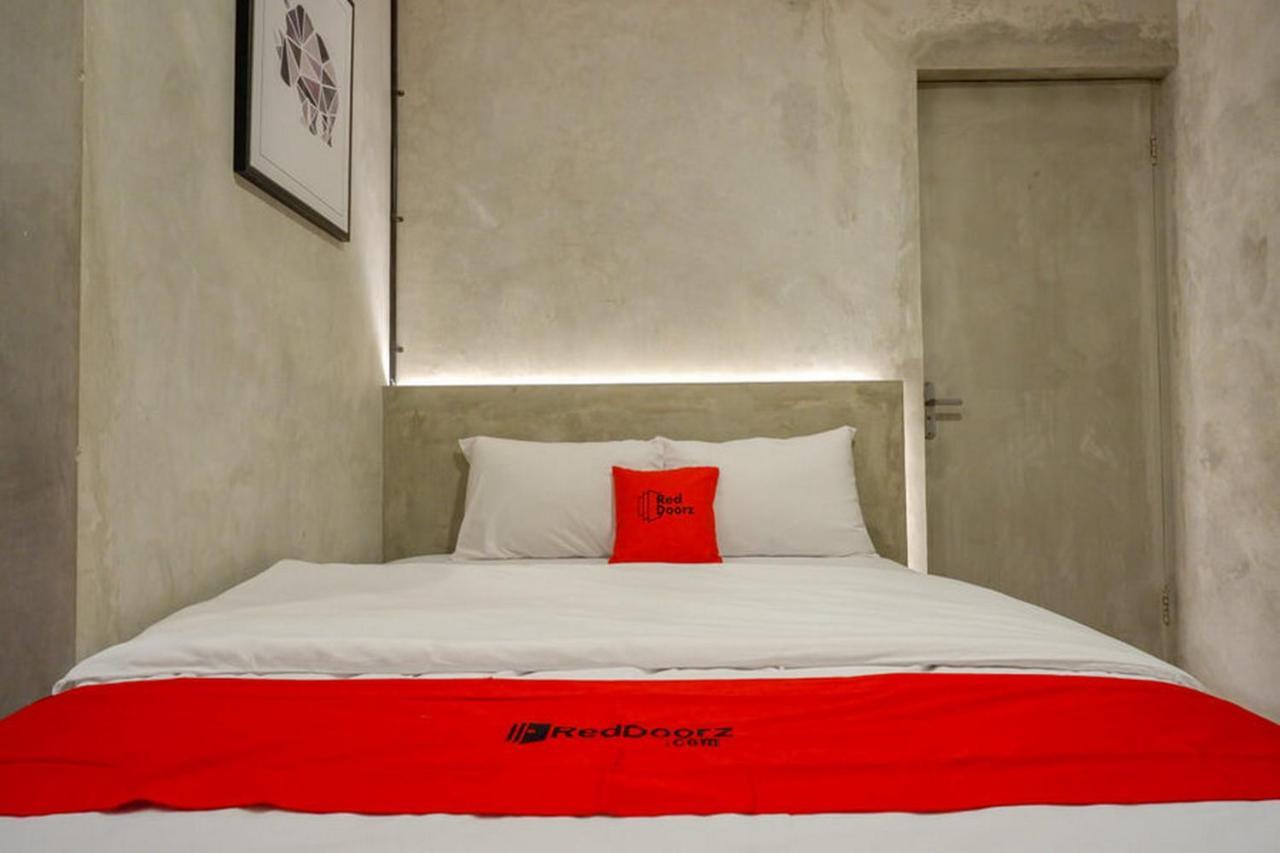 Reddoorz Plus Near Kawasan Sam Poo Kong Σεμαράνγκ Εξωτερικό φωτογραφία