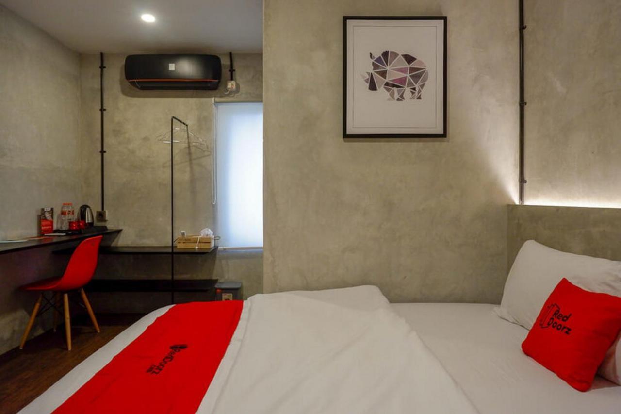 Reddoorz Plus Near Kawasan Sam Poo Kong Σεμαράνγκ Εξωτερικό φωτογραφία